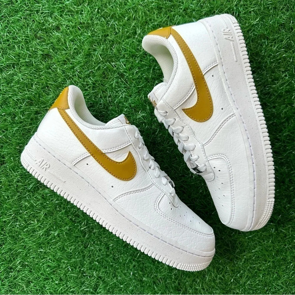 Nike Air Force 1 ‘07 NN Summit White / Bronze - Picture 8 of 8